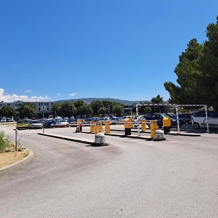 City & Sea Apartment Capodistria Esterno foto